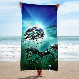 A bold overall print on our popular bath or beach towel.